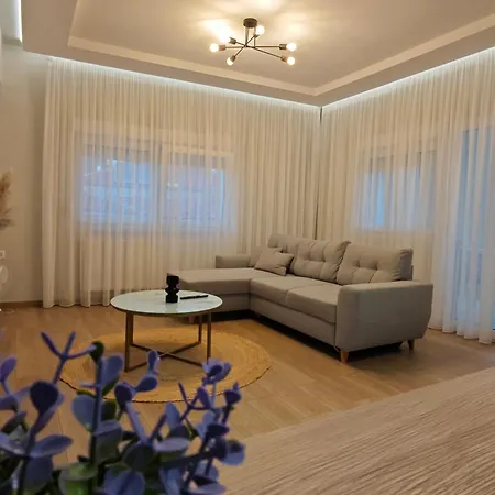 Luxury Apartments Deskati Α2 * Deskati