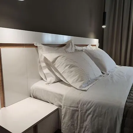 Luxury α2 Apartment *